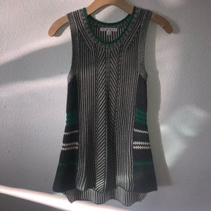 CABI VINTAGE GREY, OFF-WHITE, GREEN KNITTED VEST